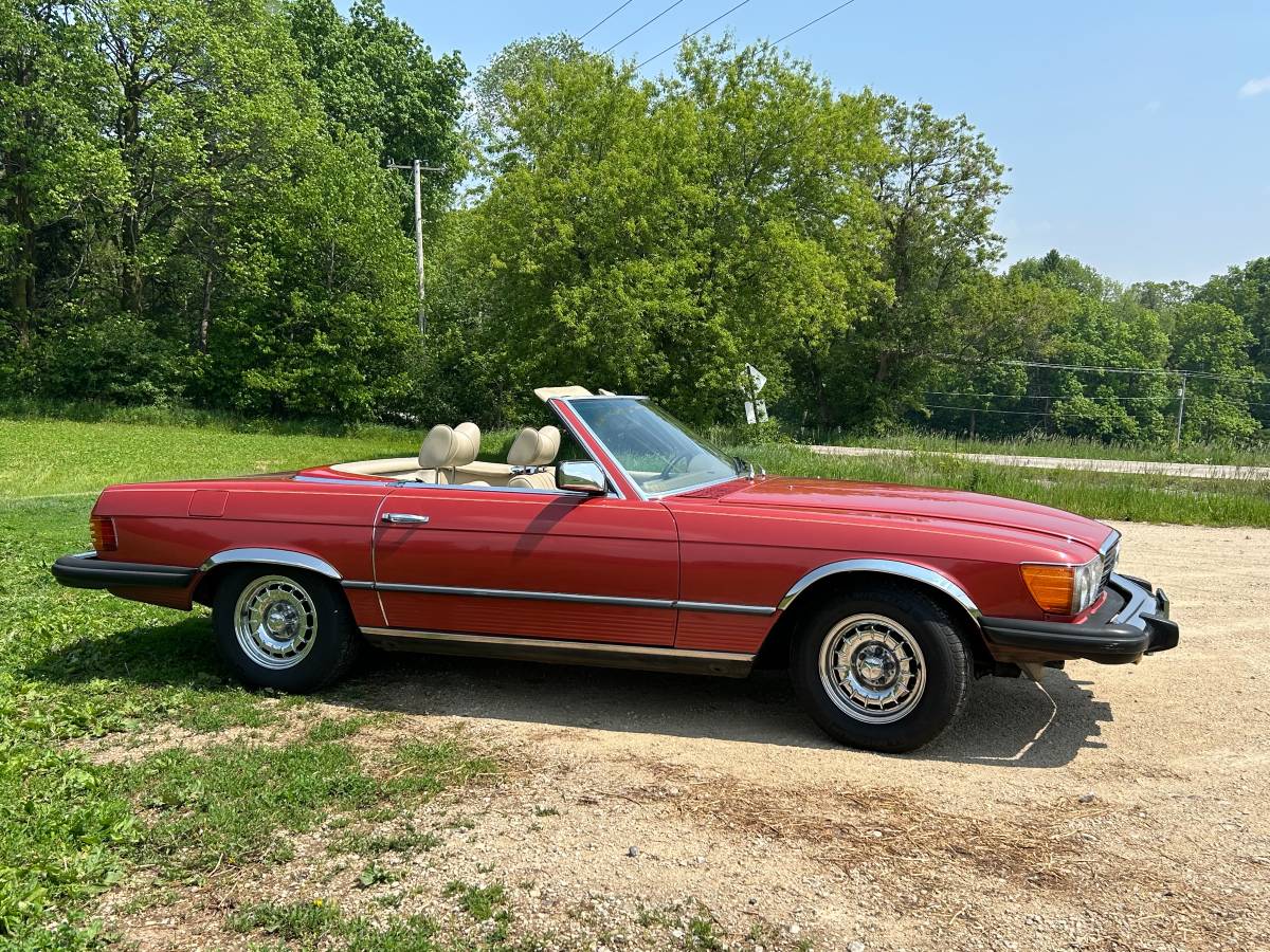 Mercedes-450sl-convertible-1979-11