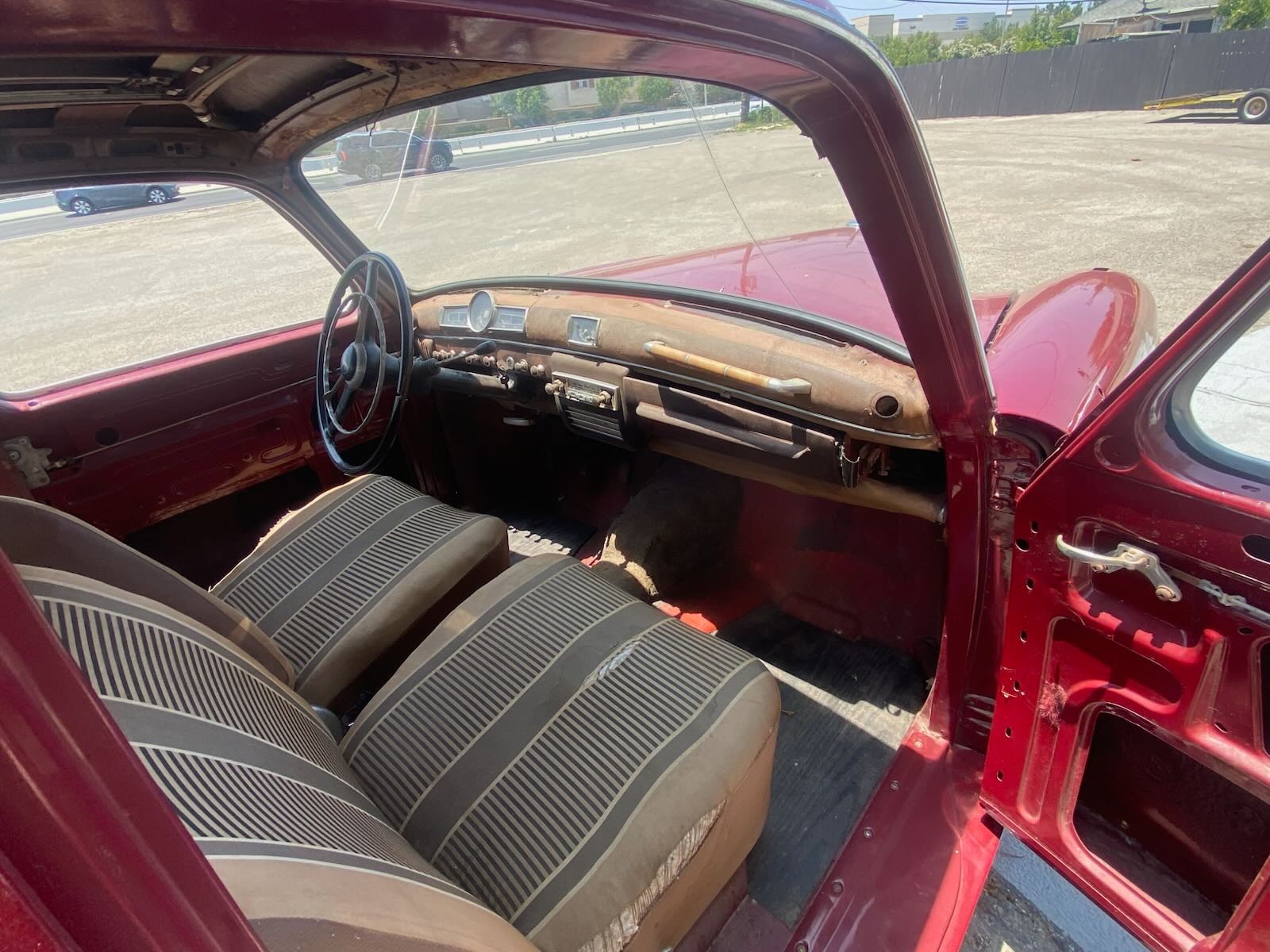 Mercedes-Benz-190-Series-1956-Sedan-6