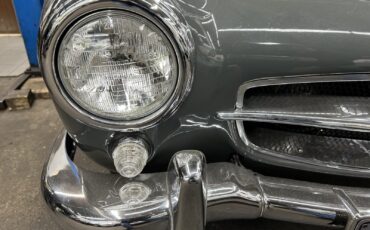 Mercedes-Benz-190-Series-1960-Roadster-17