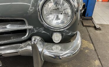 Mercedes-Benz-190-Series-1960-Roadster-18