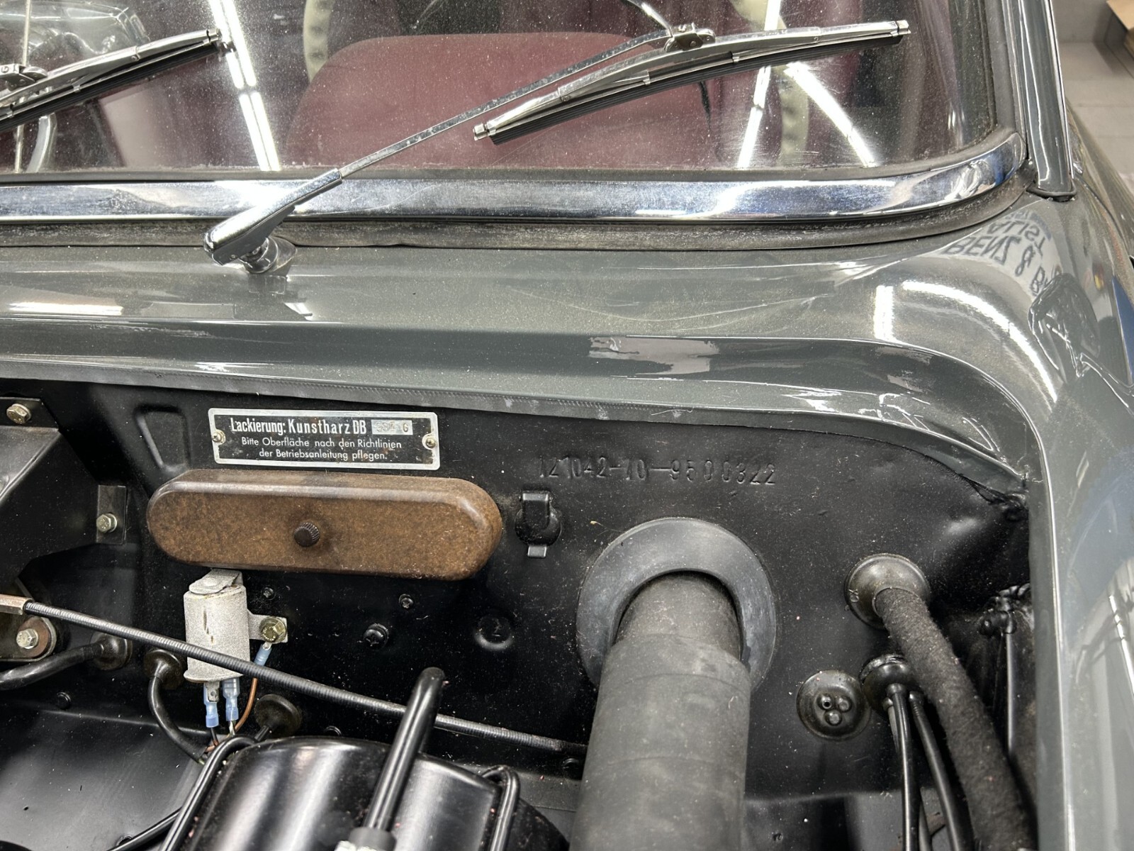 Mercedes-Benz-190-Series-1960-Roadster-22