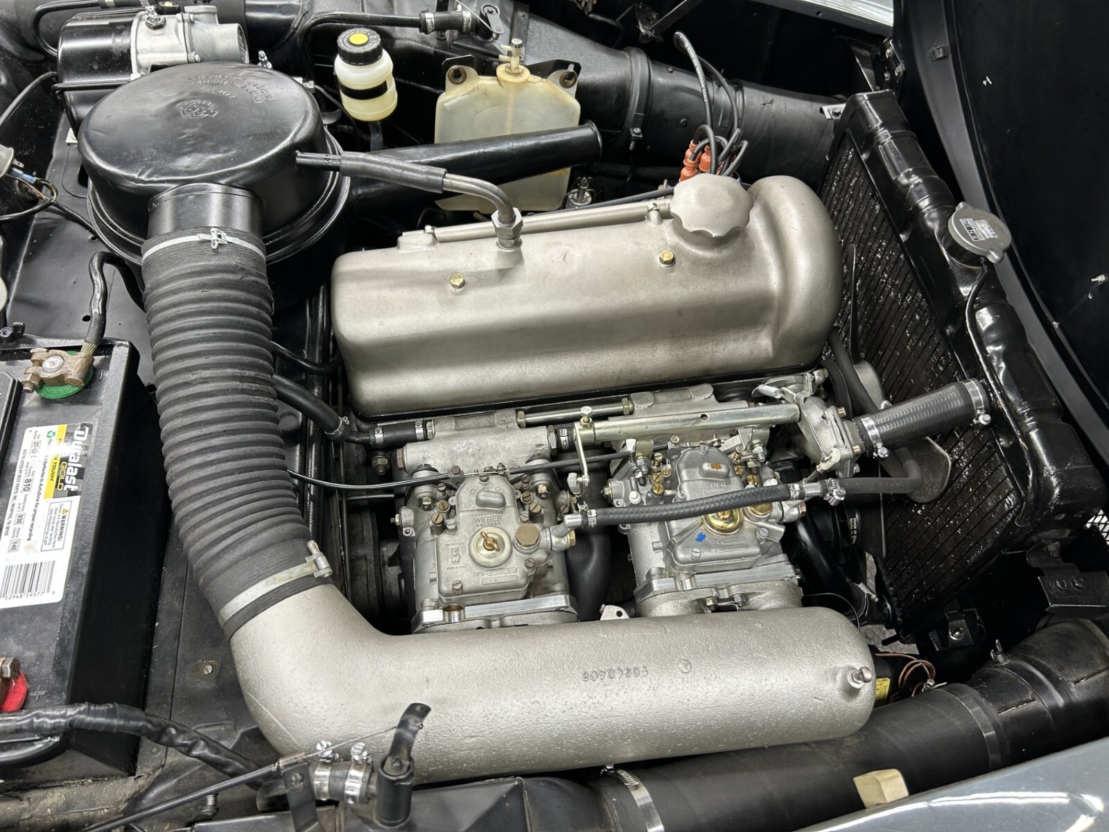 Mercedes-Benz-190-Series-1960-Roadster-26
