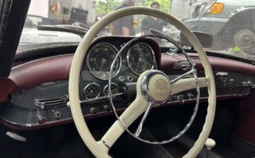Mercedes-Benz-190-Series-1960-Roadster-30