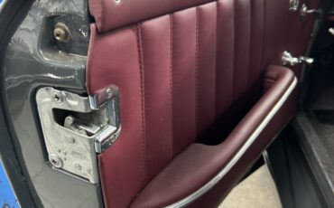 Mercedes-Benz-190-Series-1960-Roadster-35