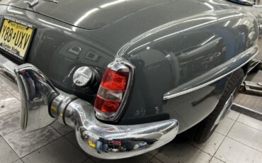 Mercedes-Benz-190-Series-1960-Roadster-7