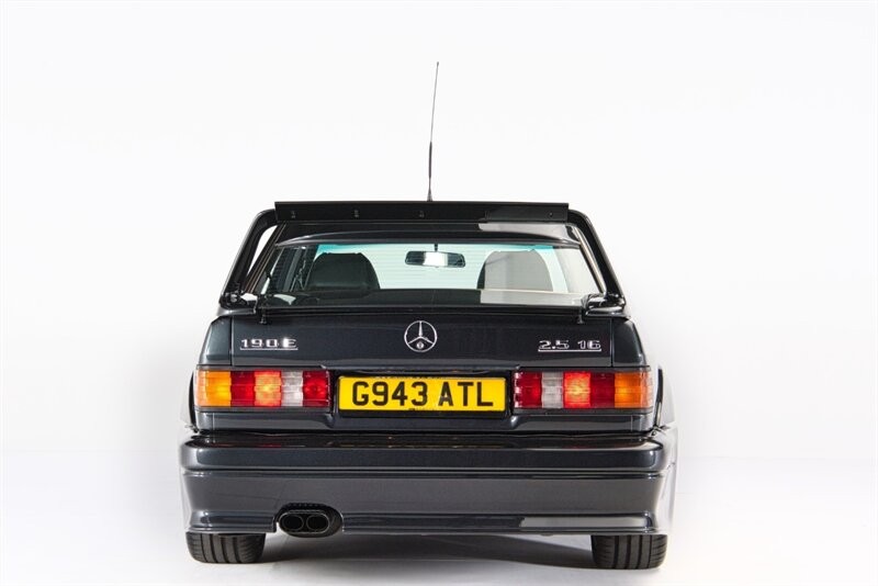 Mercedes-Benz-190-Series-1990-10