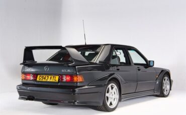 Mercedes-Benz-190-Series-1990-11