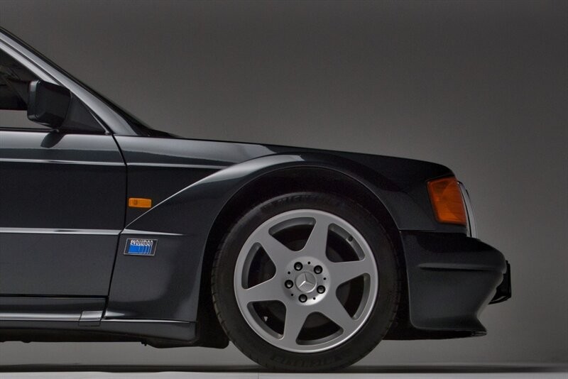 Mercedes-Benz-190-Series-1990-14