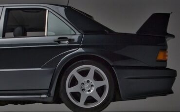 Mercedes-Benz-190-Series-1990-6