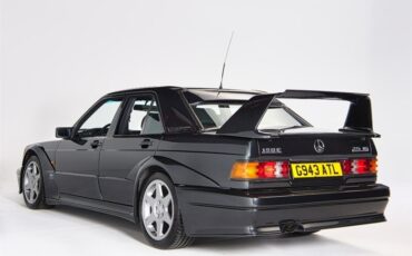Mercedes-Benz-190-Series-1990-9