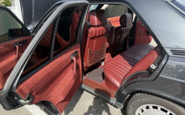 Mercedes-Benz-190D-1985-Sedan-19