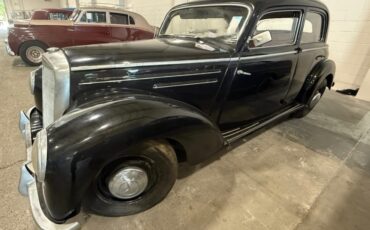 Mercedes-Benz-220S-1952-Sedan-1