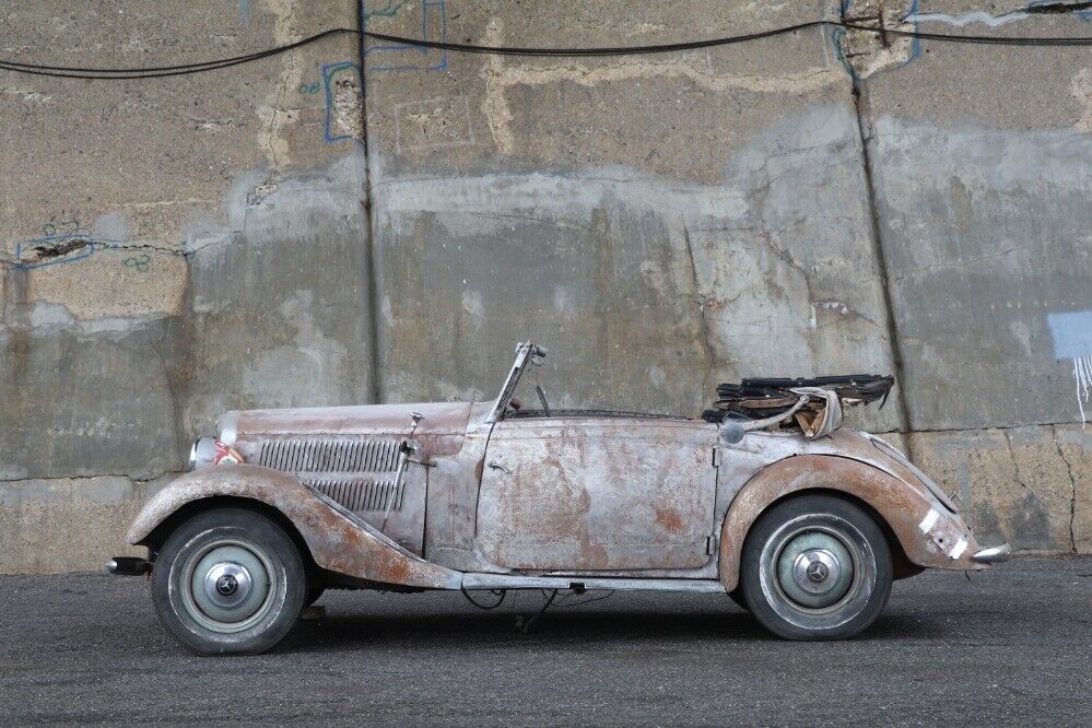 Mercedes-Benz-230N-1937-Cabriolet
