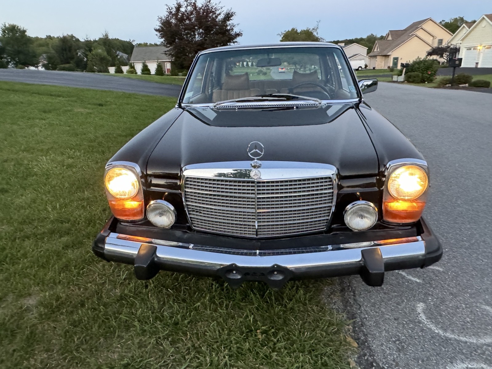 Mercedes-Benz-280-1974-1