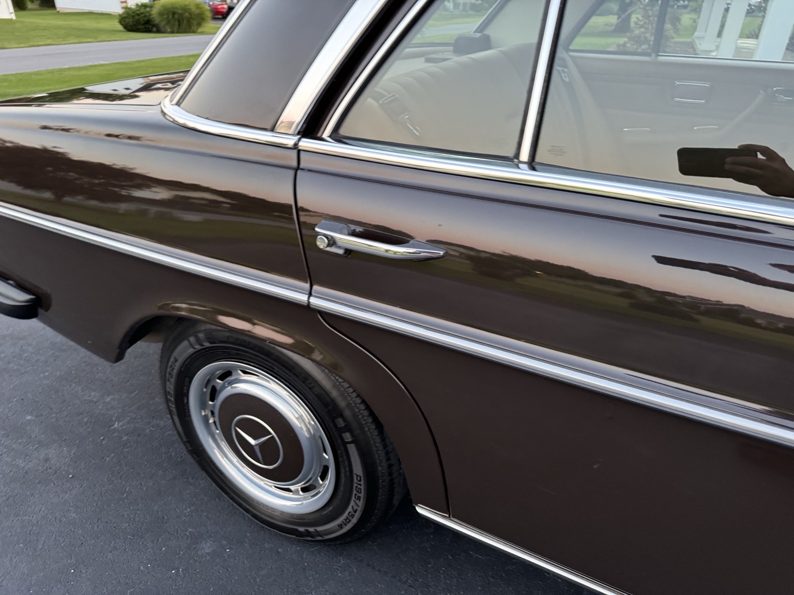 Mercedes-Benz-280-1974-11