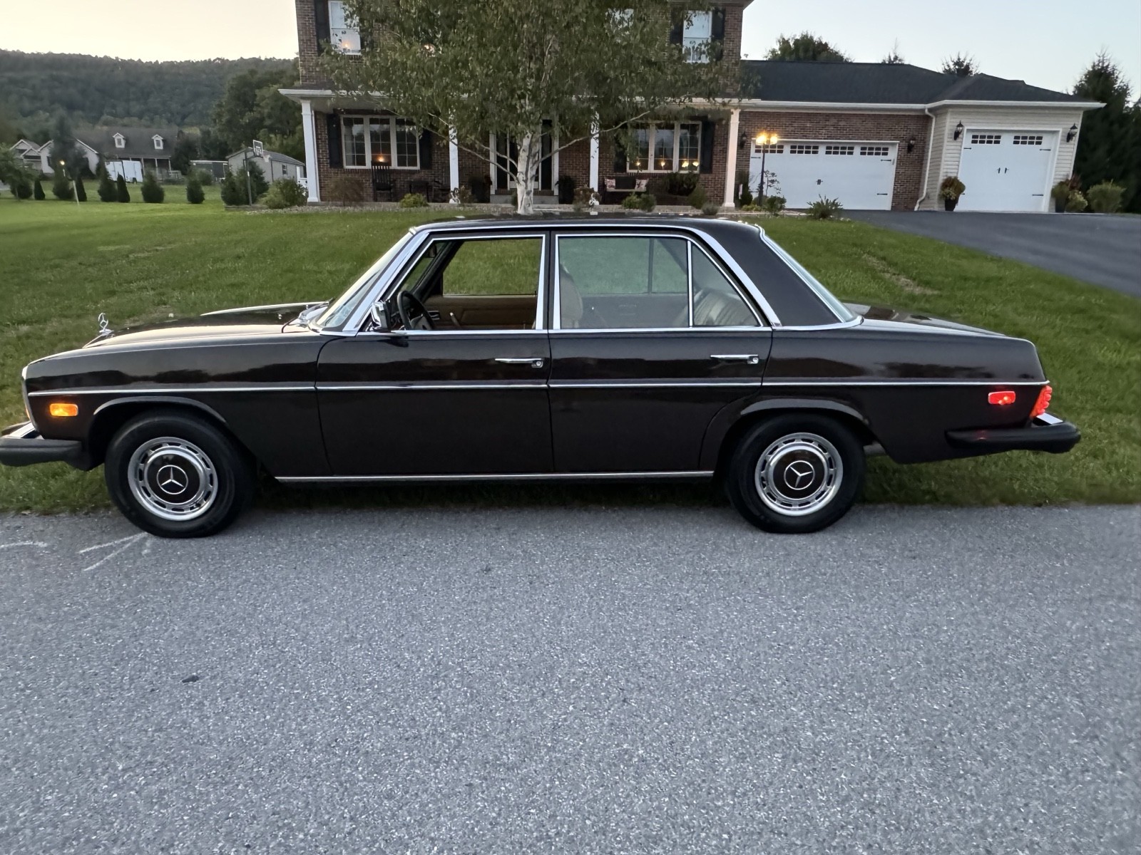 Mercedes-Benz-280-1974-2