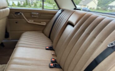 Mercedes-Benz-280-1974-23