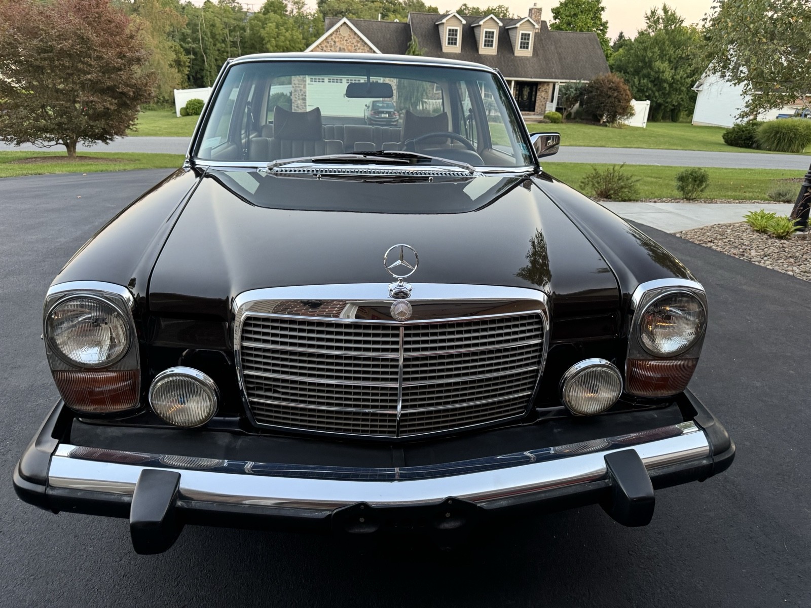Mercedes-Benz-280-1974-7