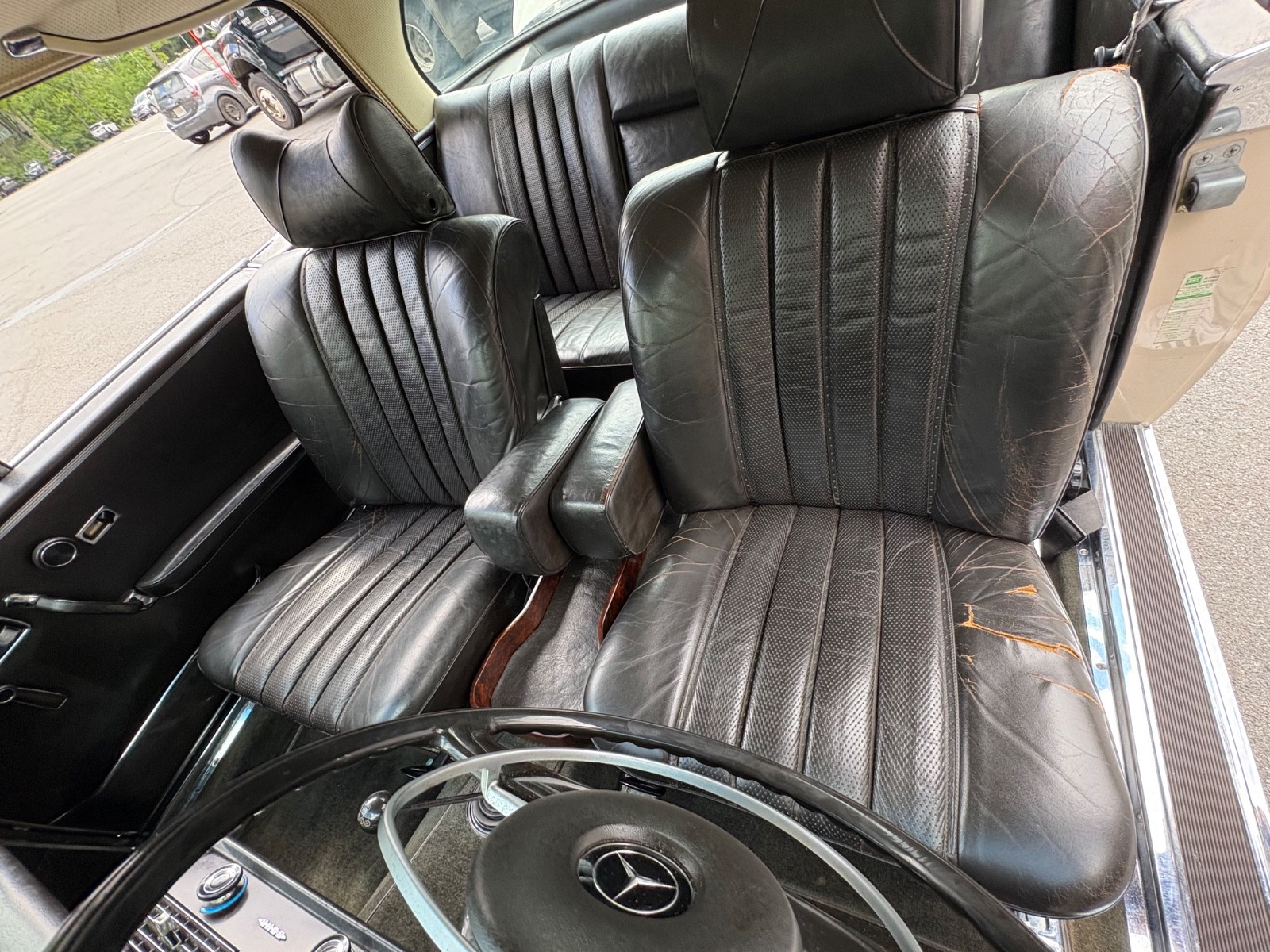 Mercedes-Benz-280-SE-1969-Coupe-19