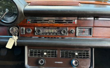 Mercedes-Benz-280-SE-1969-Coupe-24
