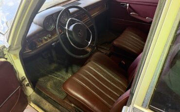 Mercedes-Benz-280SEL-1972-7