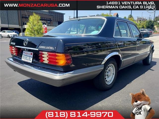 Mercedes-Benz-300-SD-Diesel-1985-Sedan-3