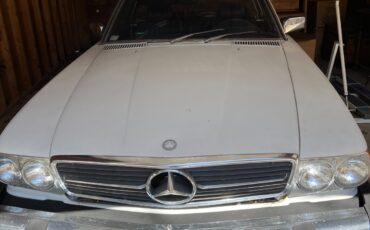 Mercedes-Benz-300-Series-1983-Convertible-3