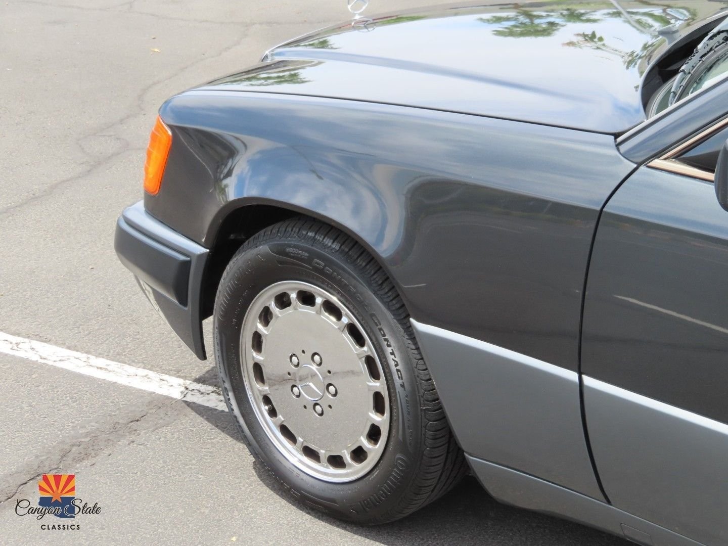 Mercedes-Benz-300-Series-1989-Coupe-10