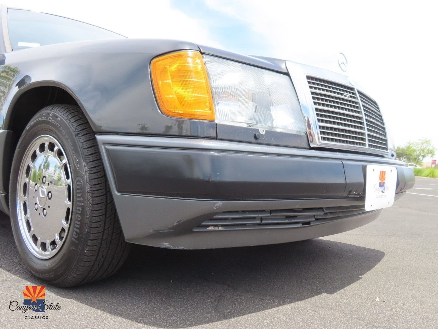 Mercedes-Benz-300-Series-1989-Coupe-29