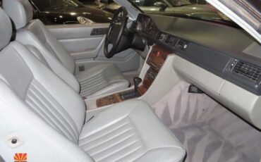 Mercedes-Benz-300-Series-1989-Coupe-3