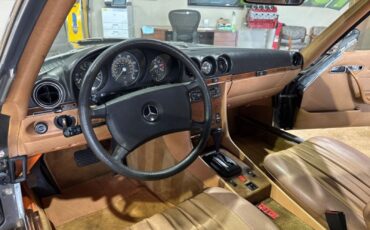 Mercedes-Benz-380-Class-1984-Convertible-11