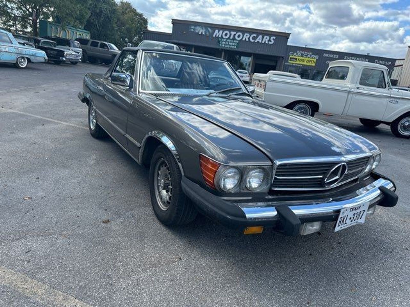Mercedes-Benz-380-Class-1984-Convertible-2