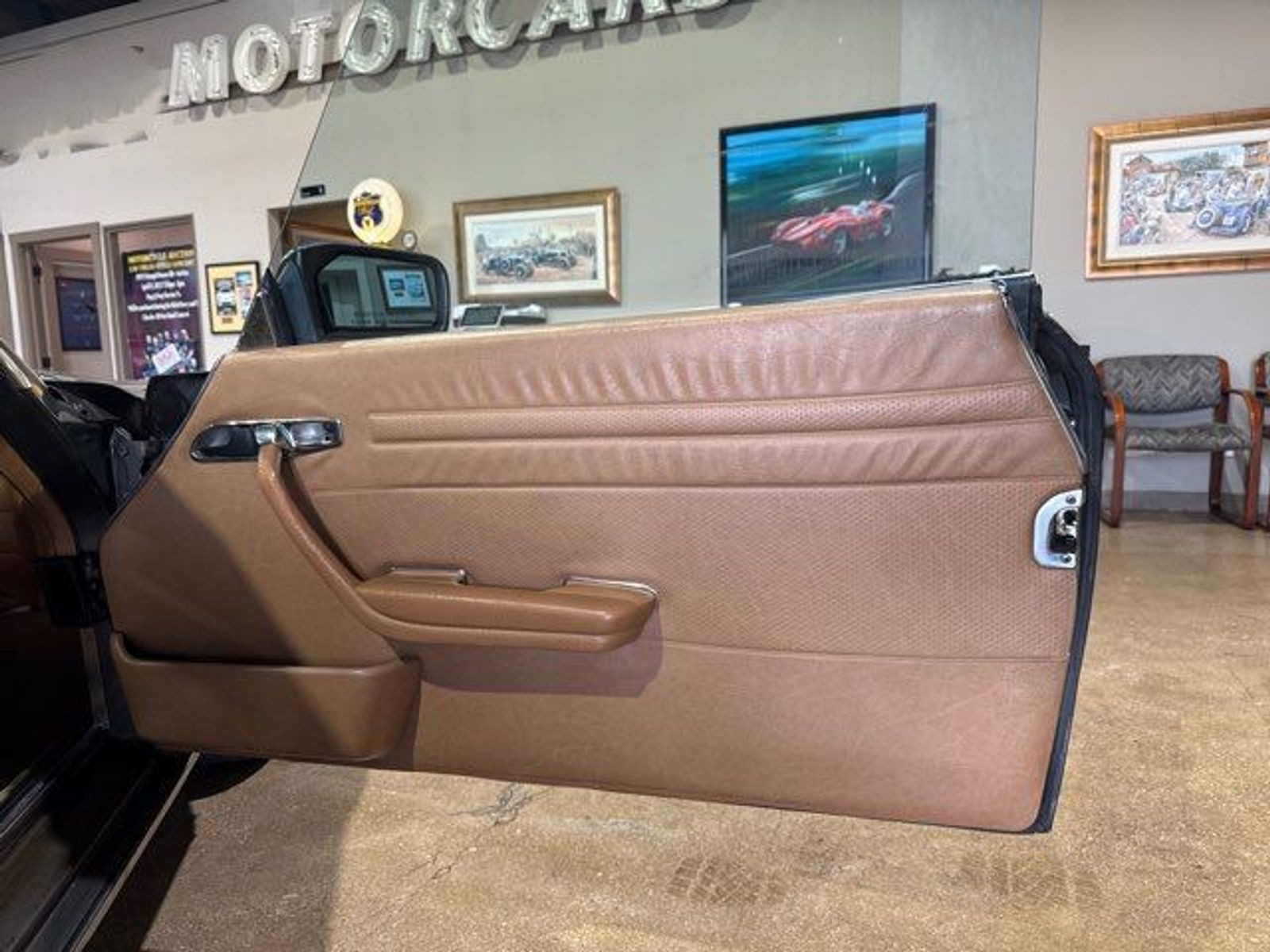 Mercedes-Benz-380-Class-1984-Convertible-5