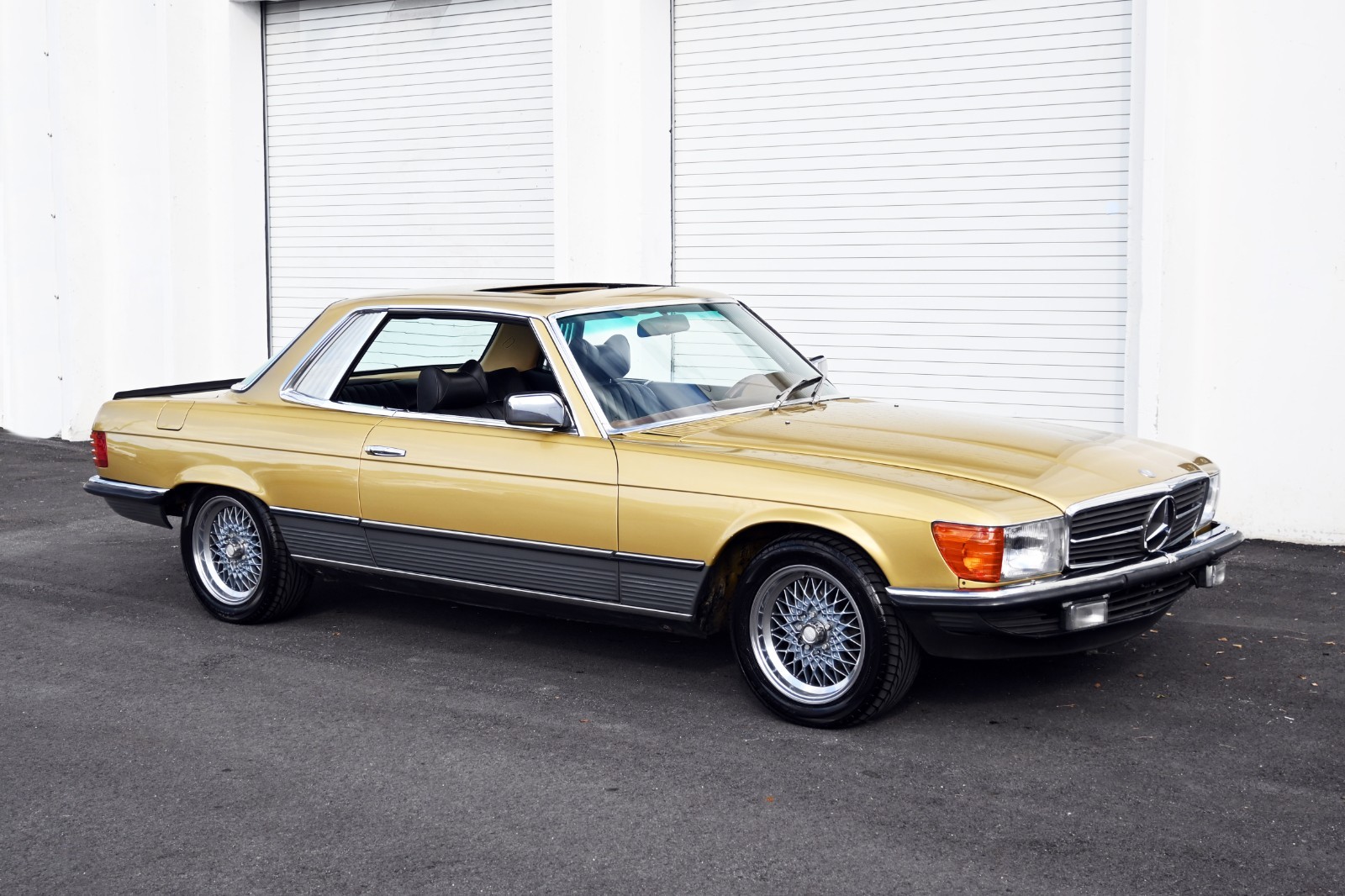 Mercedes-Benz-450-SLC-5.0-1979-Coupe-1