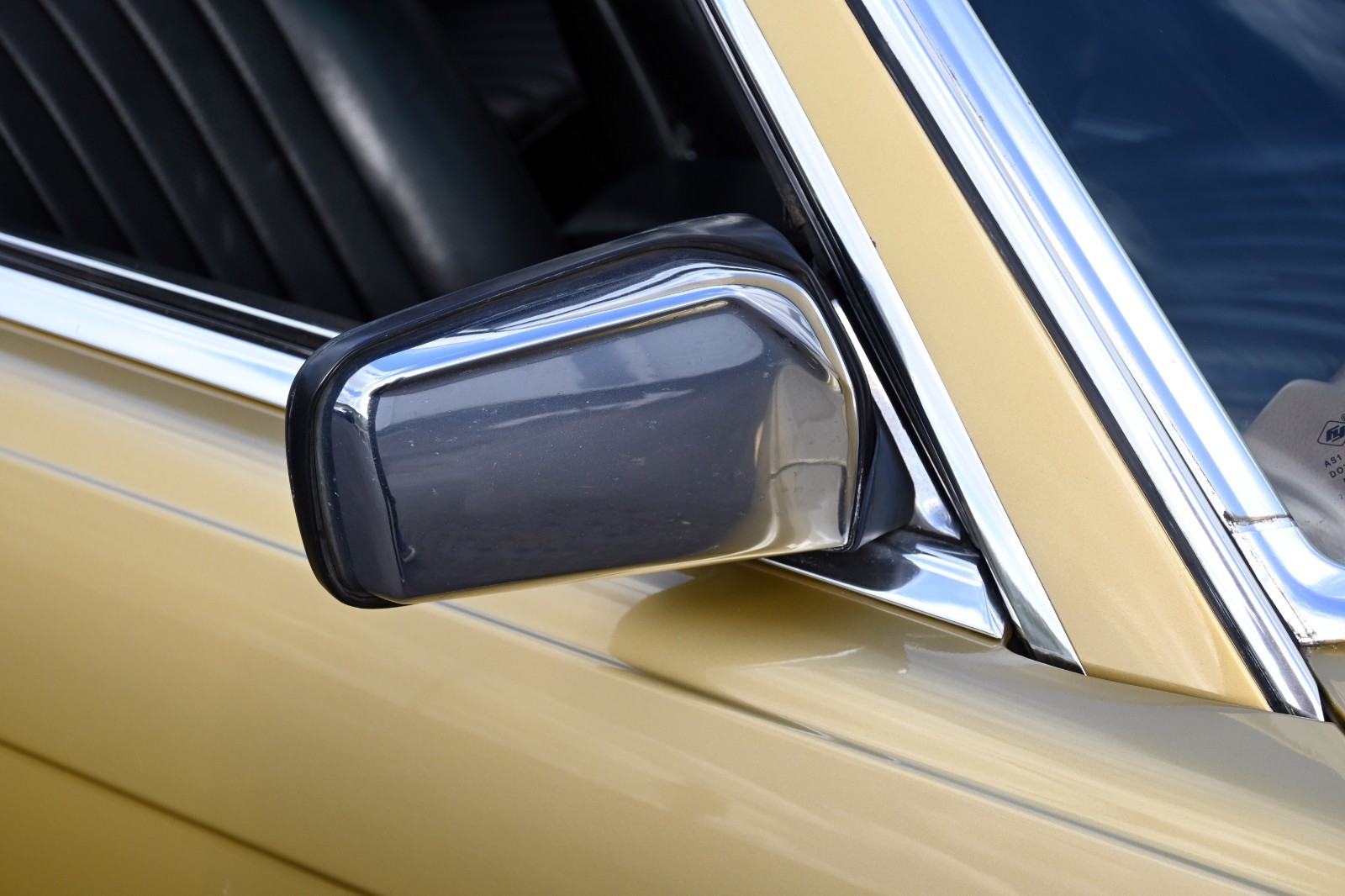 Mercedes-Benz-450-SLC-5.0-1979-Coupe-13