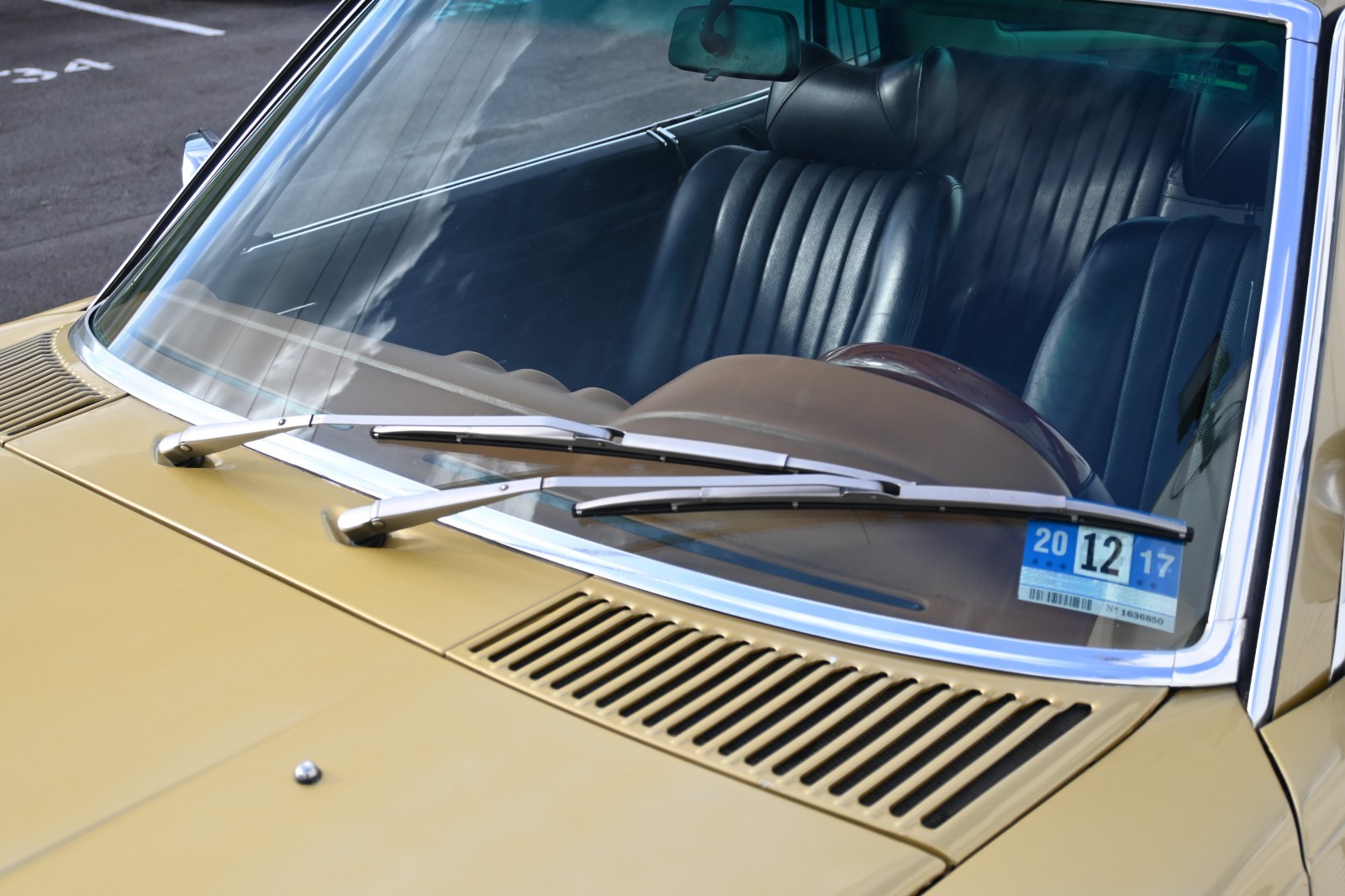 Mercedes-Benz-450-SLC-5.0-1979-Coupe-14