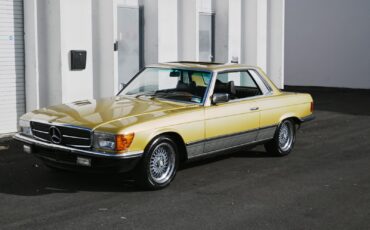 Mercedes-Benz-450-SLC-5.0-1979-Coupe-34