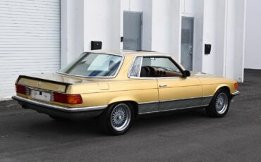 Mercedes-Benz-450-SLC-5.0-1979-Coupe-4