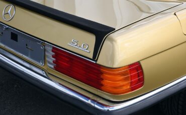 Mercedes-Benz-450-SLC-5.0-1979-Coupe-8