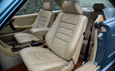 Mercedes-Benz-500-Series-1983-Coupe-17
