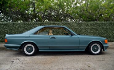 Mercedes-Benz-500-Series-1983-Coupe-21