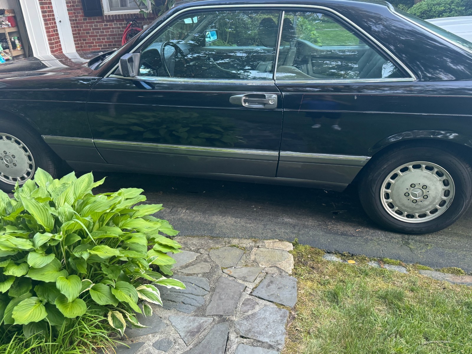 Mercedes-Benz-500-Series-1987-Coupe-10