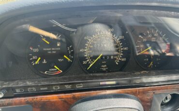 Mercedes-Benz-500-Series-1987-Coupe-15