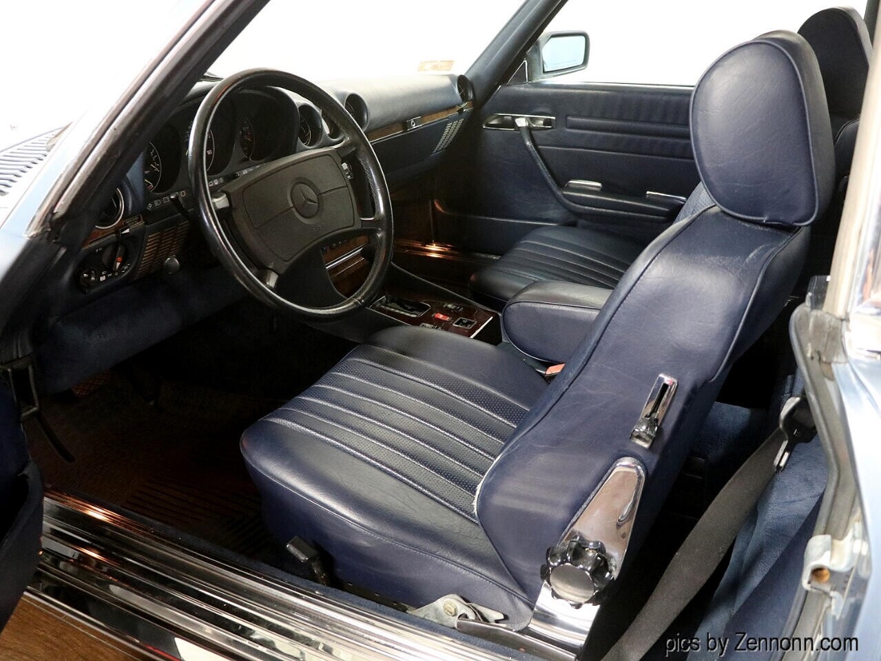 Mercedes-Benz-500-Series-1988-Convertible-15