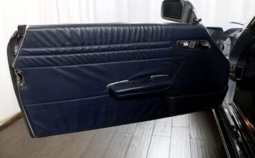 Mercedes-Benz-500-Series-1988-Convertible-24