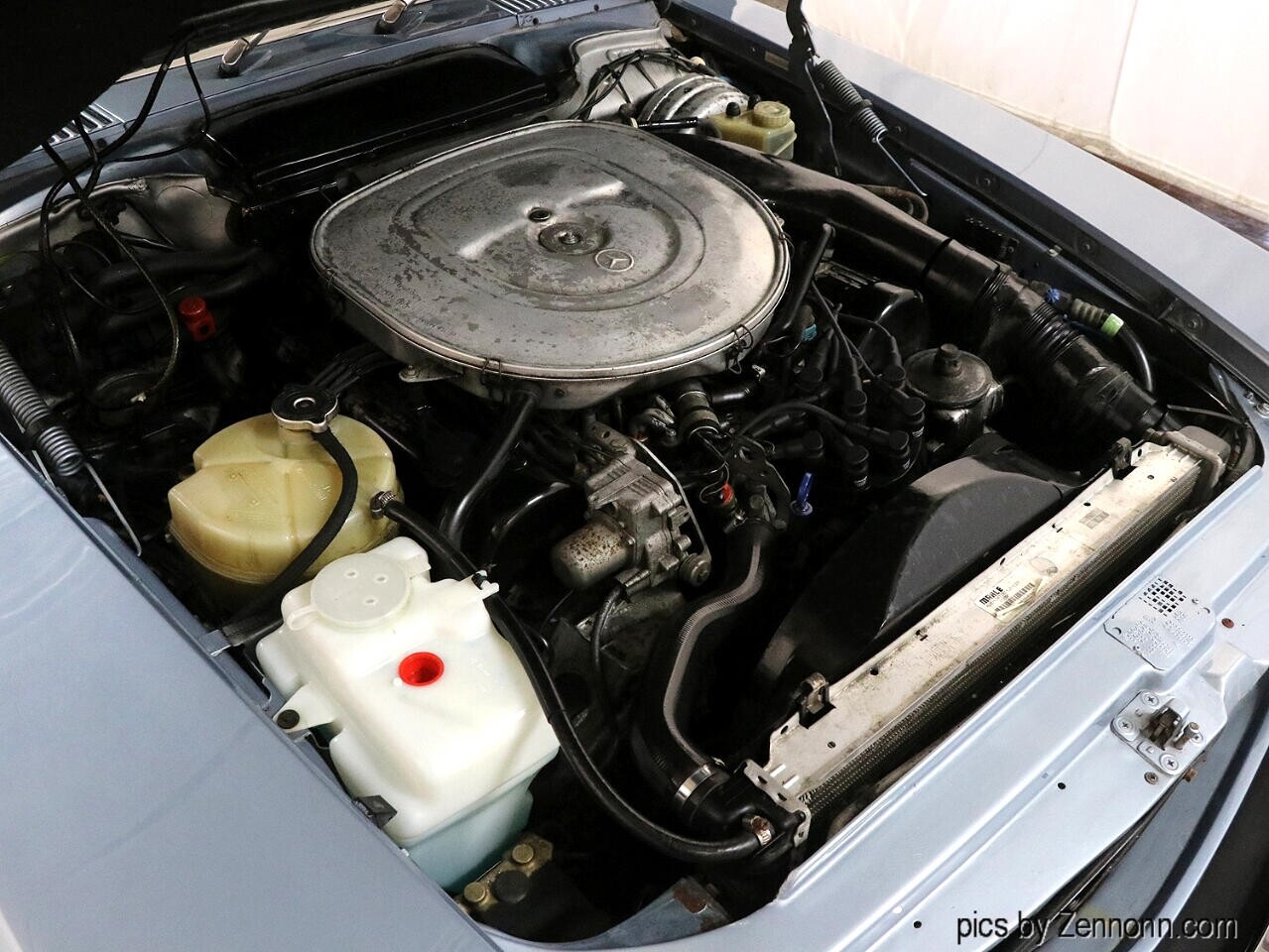 Mercedes-Benz-500-Series-1988-Convertible-31