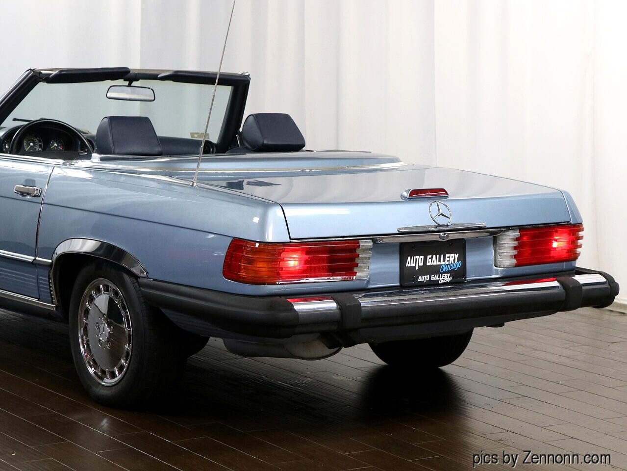 Mercedes-Benz-500-Series-1988-Convertible-8