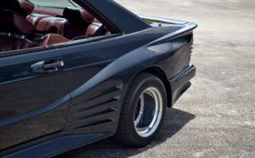 Mercedes-Benz-560SEC-1986-Coupe-3