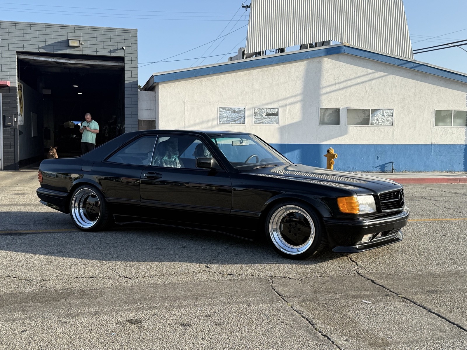 Mercedes-Benz-560SEC-1988-4