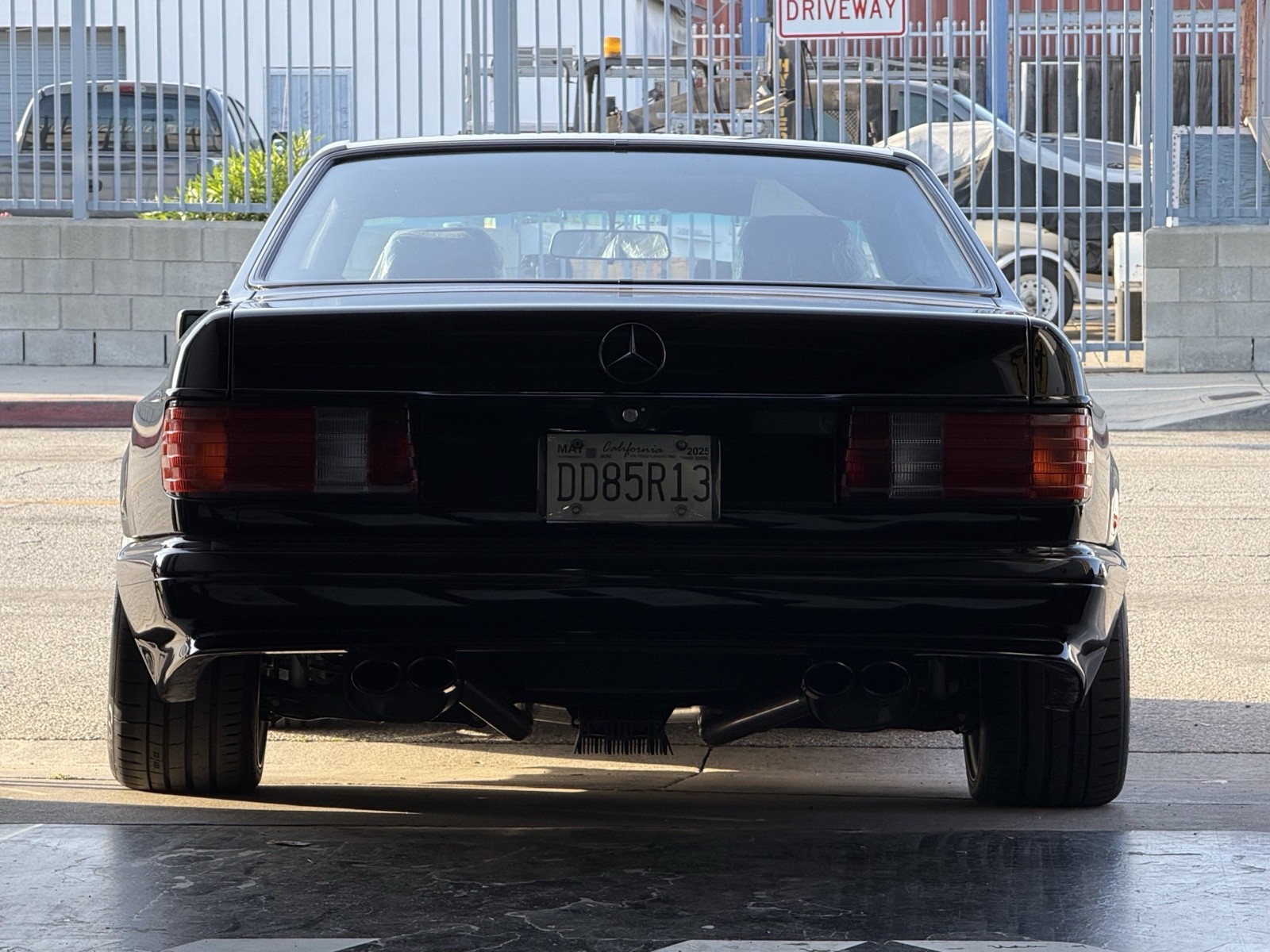 Mercedes-Benz-560SEC-1988-6